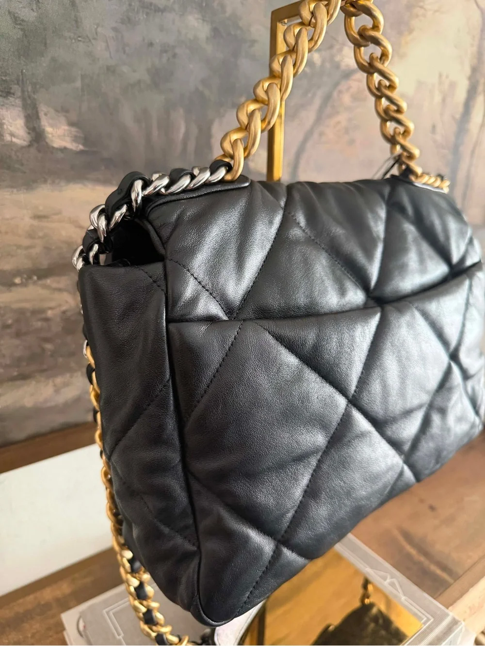 CHANEL classic quilted
